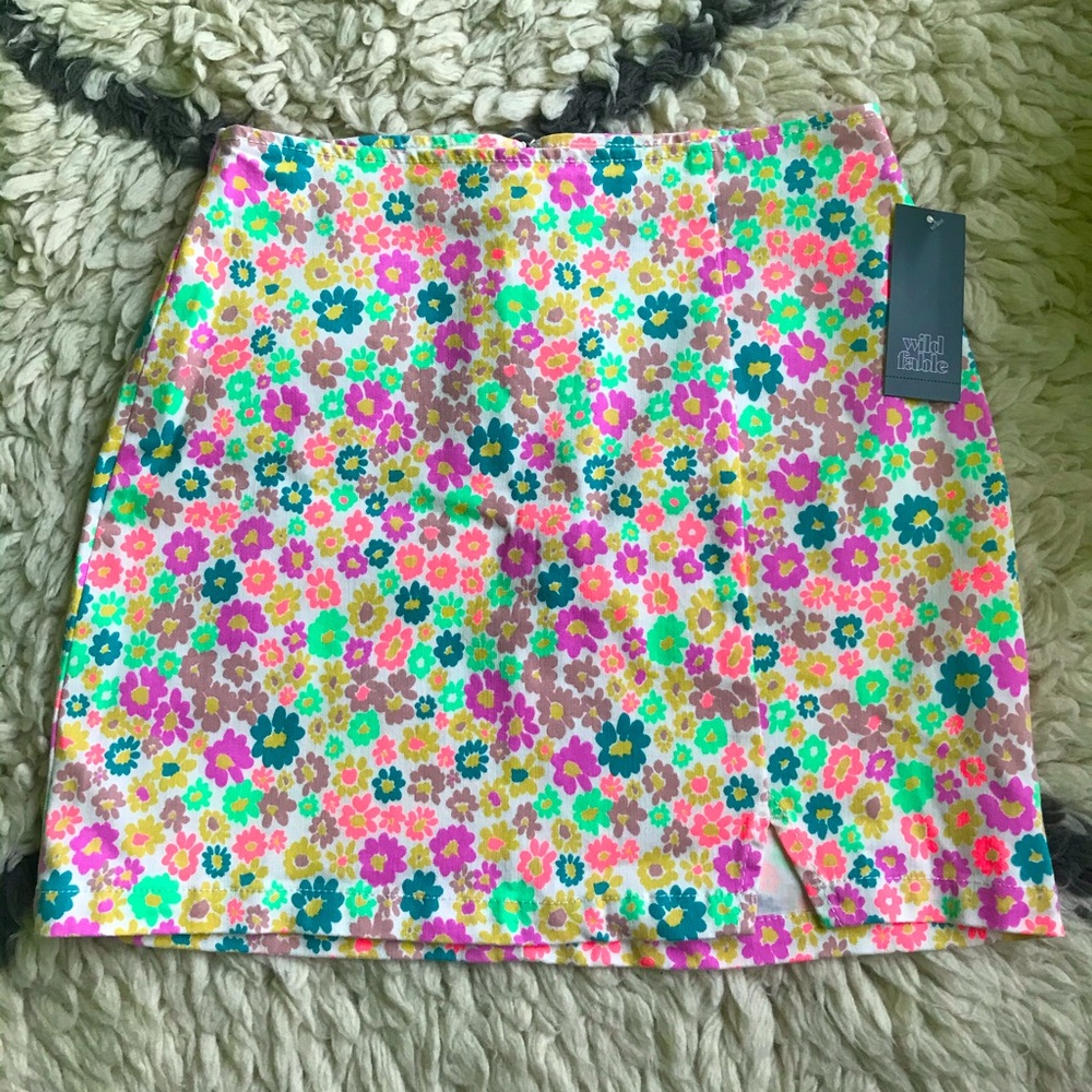 NEW Wild Fable Floral skirt size 6